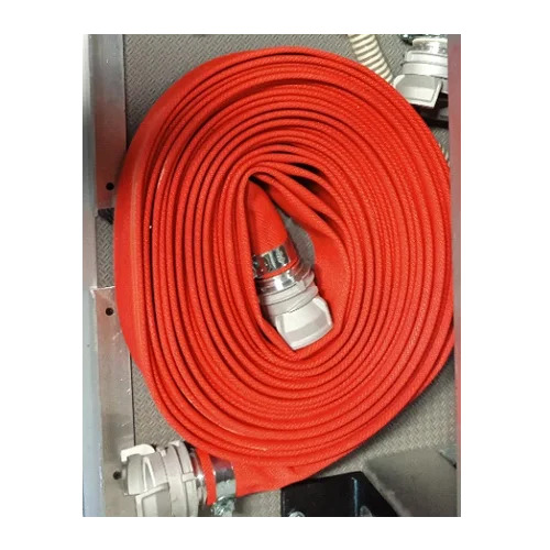 Tuyau maintenance et contrôle des bornes d'incendie avec Hp2O.